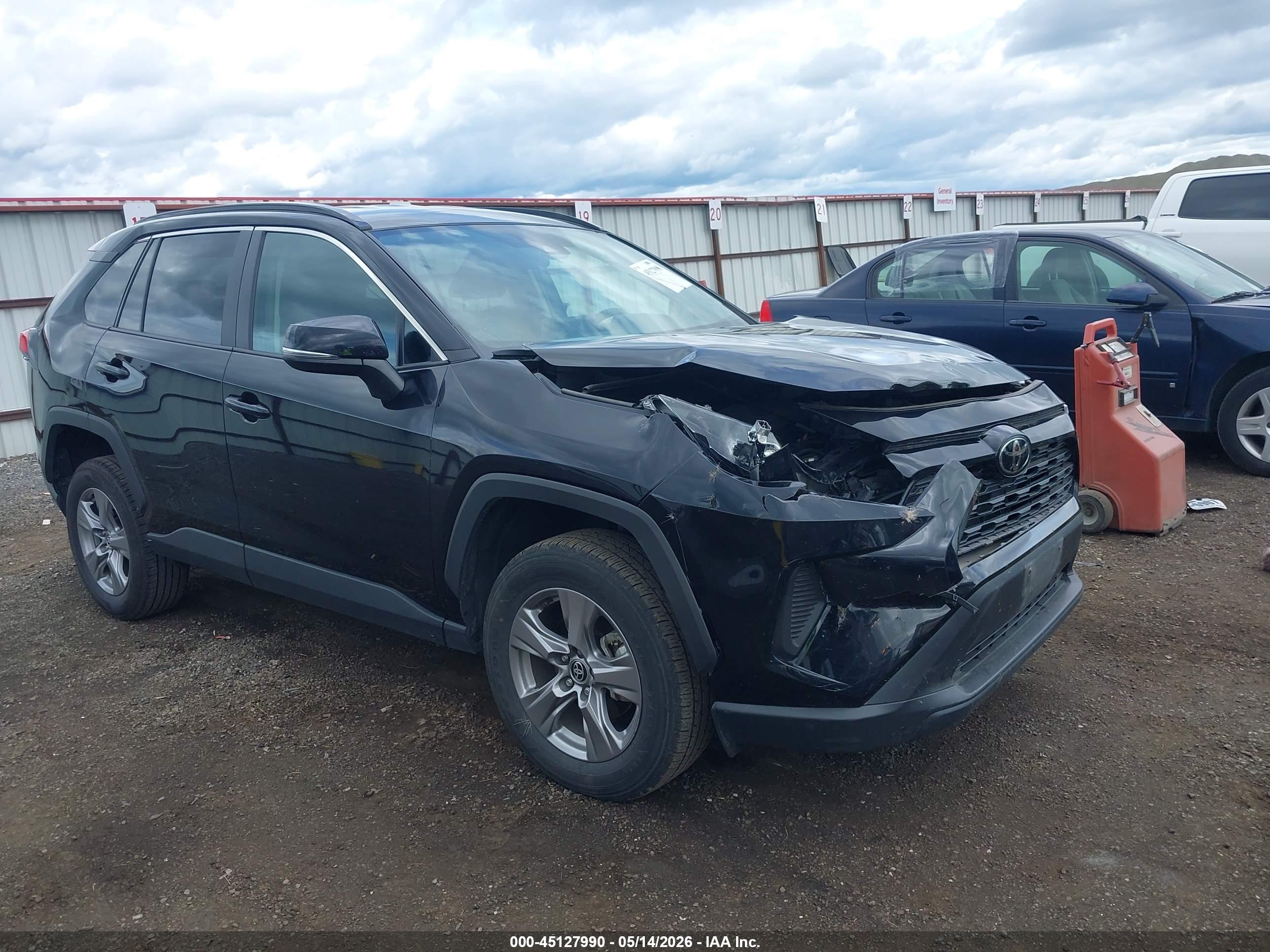 2025 TOYOTA RAV 4 — VIN 2T3W1RFV6SW368454 — photo 1 of 19